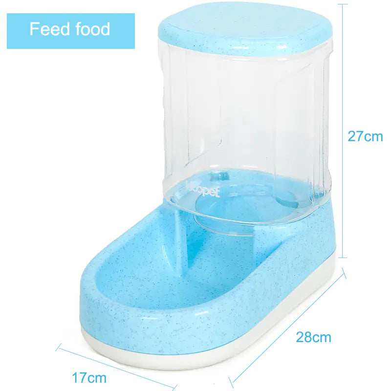 Pet Trek Water & Snack Dispenser