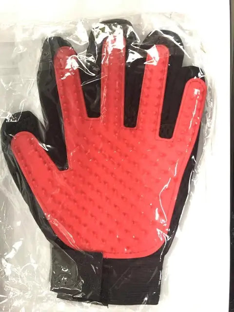 Pet Grooming Gloves – Gentle De-Shedding & Massage Mitts