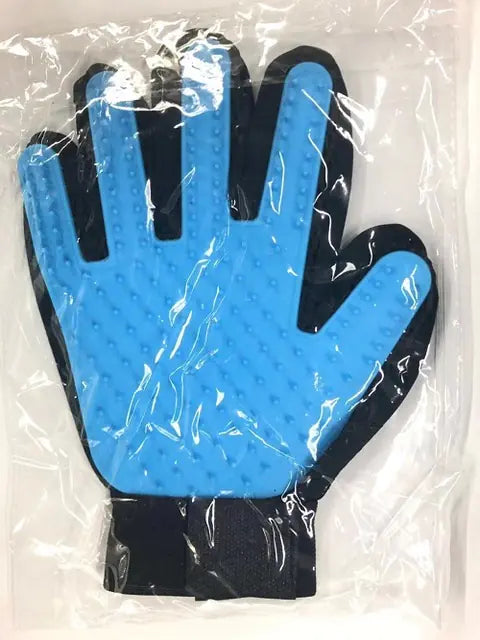 Pet Grooming Gloves – Gentle De-Shedding & Massage Mitts